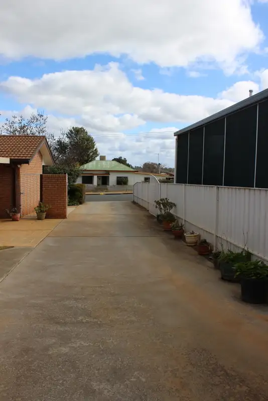 Fifth view of Homely house listing, 81 Holbrook Street, Temora NSW 2666