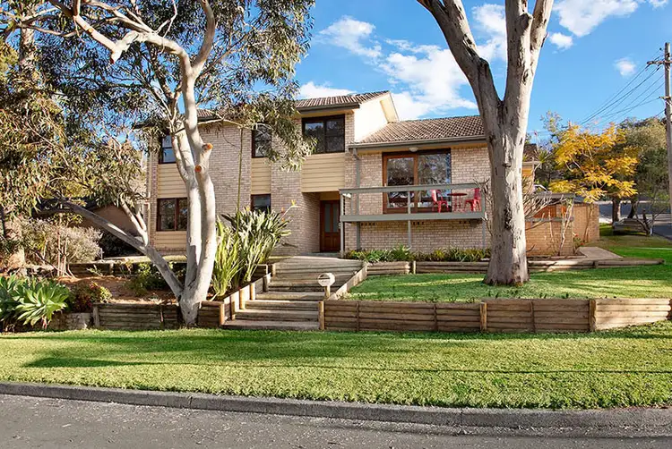 6 Flagstaff Street, Engadine NSW 2233