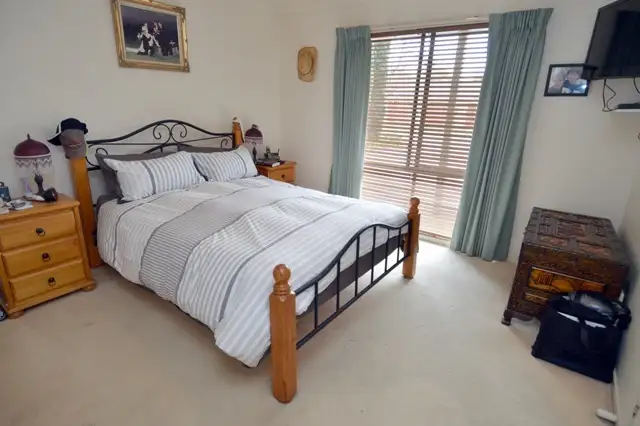 Sixth view of Homely house listing, 2 Kookaburra Close, Moama NSW 2731