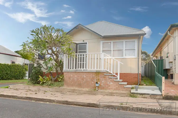 8 Radford street, Horseshoe Bend NSW 2320