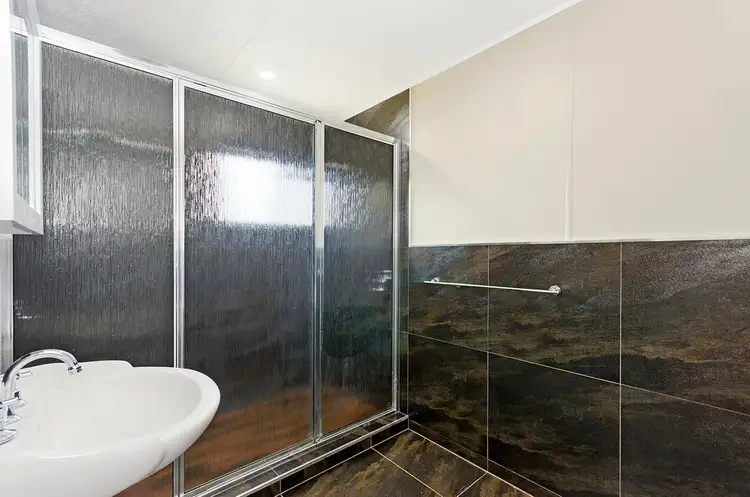 Sixth view of Homely house listing, 11 Frendon Parade, Mount Low QLD 4818