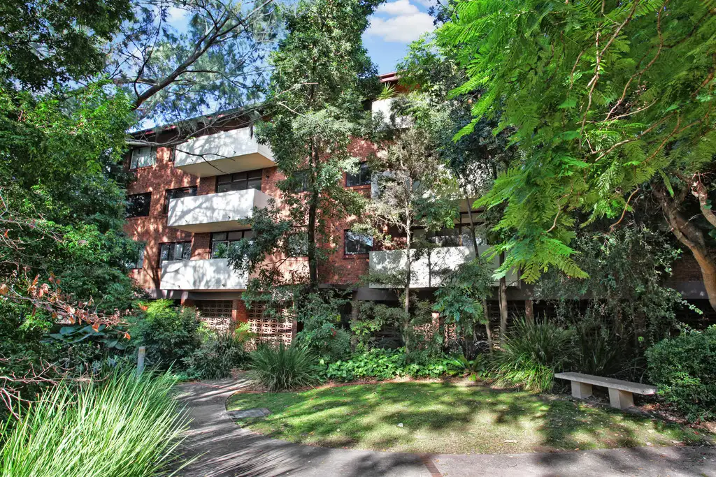 Main view of Homely apartment listing, 5/213-221 Bridge Road, Glebe NSW 2037
