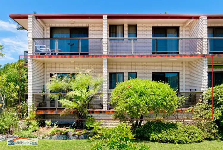 Main view of Homely unit listing, 2/2 Woodford Rd, North Haven NSW 2443