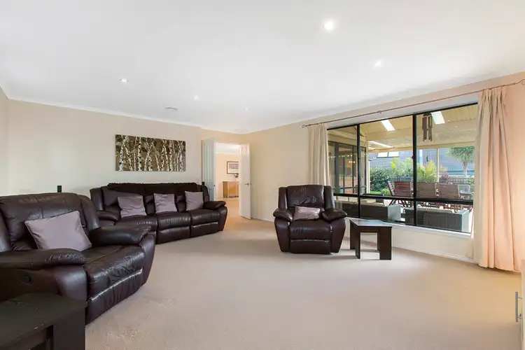 Third view of Homely house listing, 6 Champion Court, Lysterfield VIC 3156