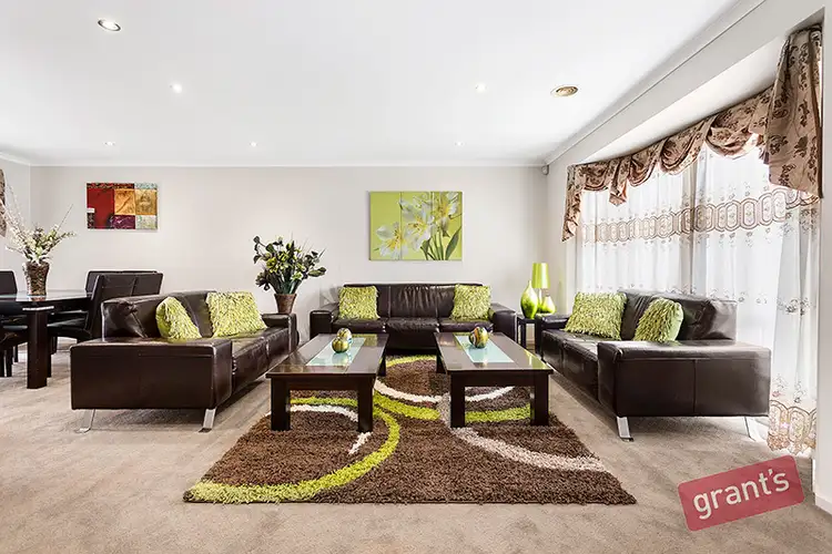 Second view of Homely house listing, 5 Pauline Court, Hallam VIC 3803