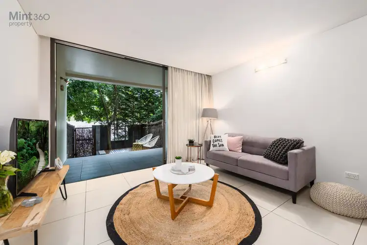 2/7-9 Alison Road, Kensington NSW 2033