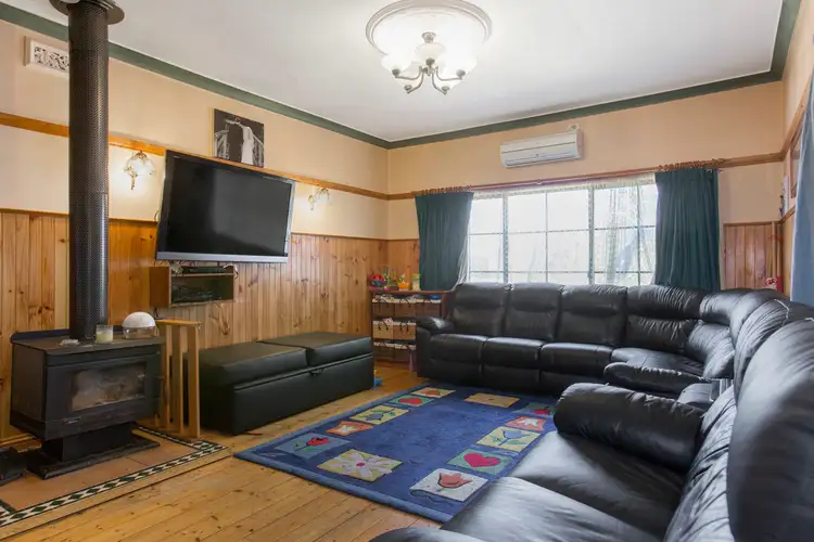 Fifth view of Homely house listing, 8 Railway Avenue, Garfield VIC 3814