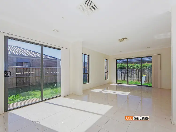 Sixth view of Homely house listing, 9 Andie Way, Tarneit VIC 3029