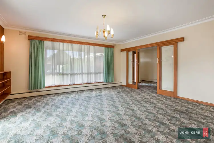Second view of Homely house listing, 8 Evans Street, Trafalgar VIC 3824