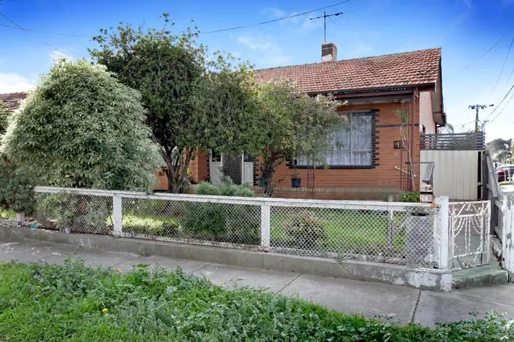 12 Essex Street, Footscray VIC 3011