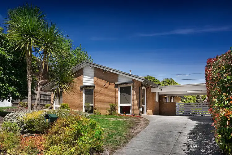 8 Canopus Drive, Doncaster East VIC 3109