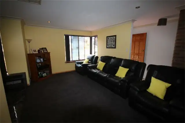 Sixth view of Homely house listing, 8 Barbrook Way, Warnbro WA 6169