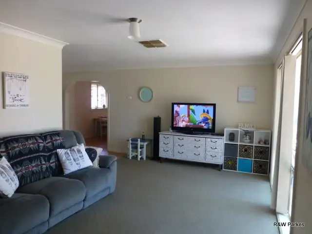 Third view of Homely house listing, 50 Station Street, Parkes NSW 2870