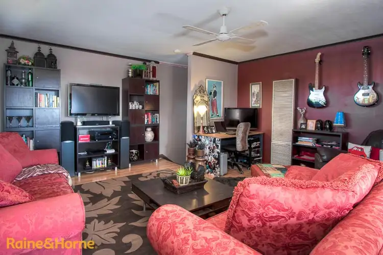 Seventh view of Homely house listing, 4 Heysen Drive, Sunbury VIC 3429
