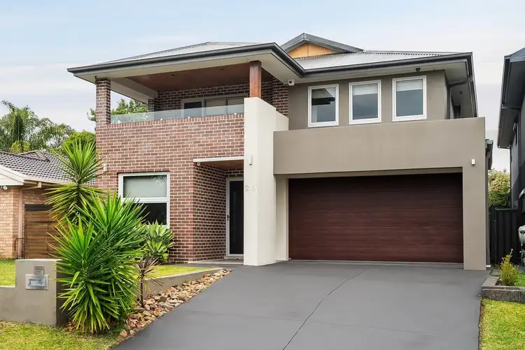 26 Elata Court, Wattle Grove NSW 2173