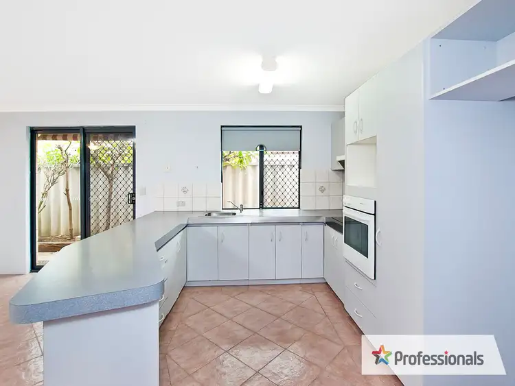Seventh view of Homely house listing, 25 Silver Gull Court, Geographe WA 6280