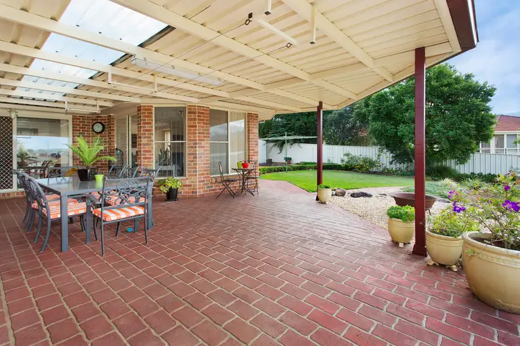 26 Ashton Vale Grove, Horsley NSW 2530