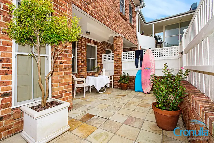 Second view of Homely villa listing, 10/4 John Street, Cronulla NSW 2230