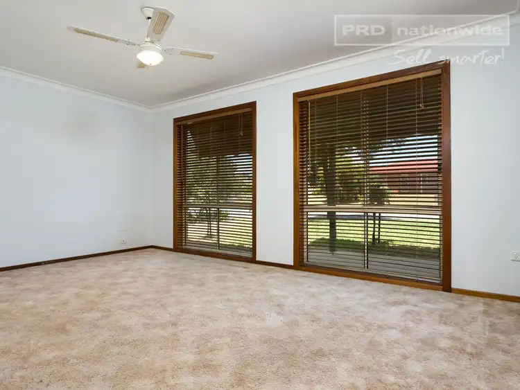 Fifth view of Homely unit listing, 1/89 Dalman Parkway, Glenfield Park NSW 2650