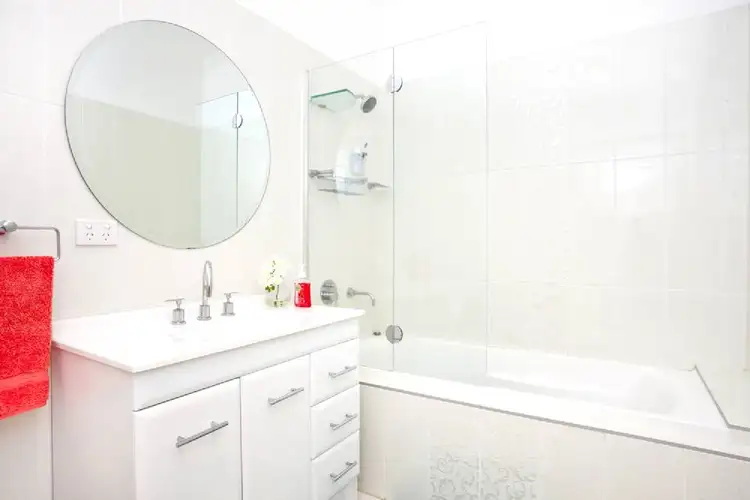 Fifth view of Homely house listing, 15 Pasedena Crescent, Beresfield NSW 2322