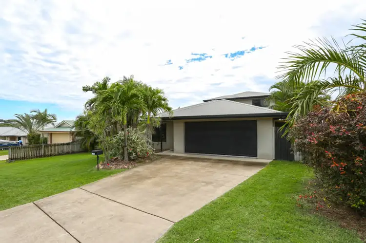 8 Spinks Court, Eimeo QLD 4740