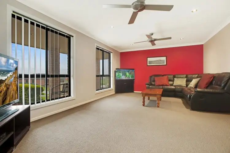 Fourth view of Homely house listing, 10 Andrew Court, Rutherford NSW 2320