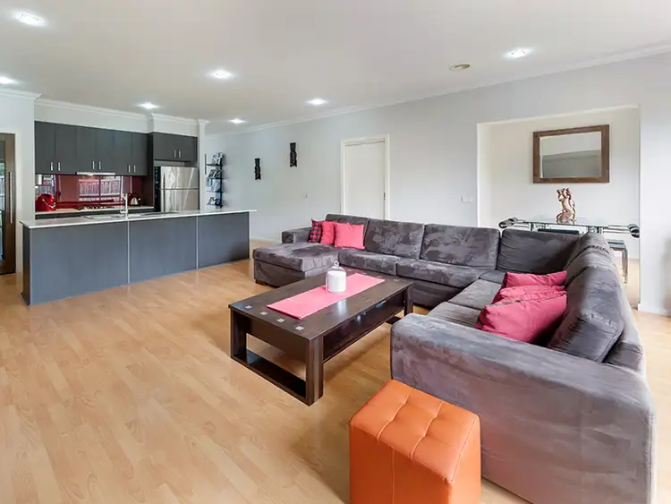 Fifth view of Homely house listing, 6 Huntingfield Drive, South Morang VIC 3752