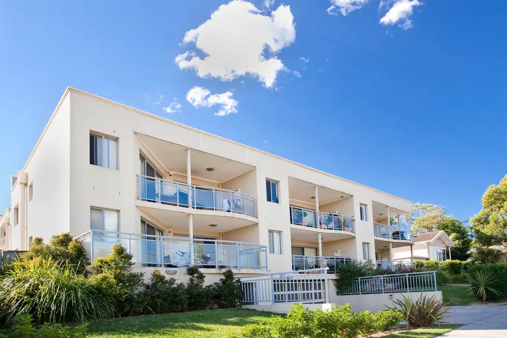 Main view of Homely unit listing, 9/8-10 Shackel Avenue, Brookvale NSW 2100