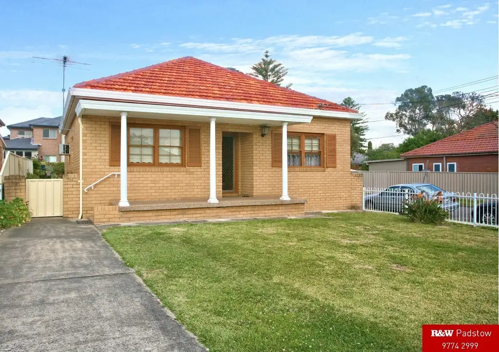 Main view of Homely house listing, 10 Alice Street, Padstow NSW 2211