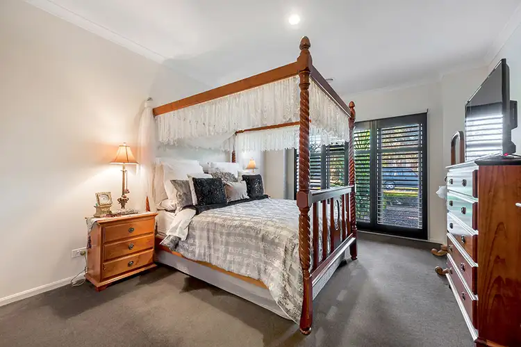 Second view of Homely house listing, 11 Black Range Avenue, Craigieburn VIC 3064