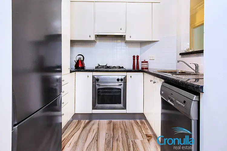 Fourth view of Homely villa listing, 12/9 Lucas Street, Cronulla NSW 2230