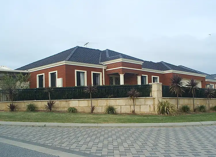 12 Adelfia Rise, Yangebup WA 6164