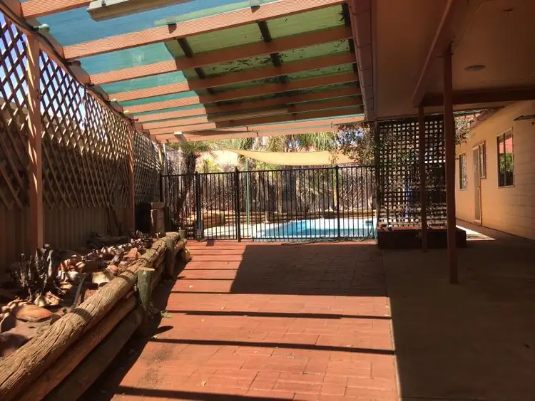 Fifth view of Homely house listing, 10 Hamilton Court, Roxby Downs SA 5725