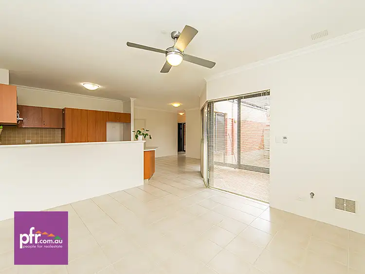 Fourth view of Homely villa listing, 1/23 Chapman Rd, St James WA 6102