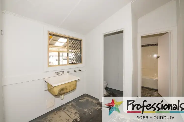 Sixth view of Homely house listing, 19 Mondak Place, Carey Park WA 6230