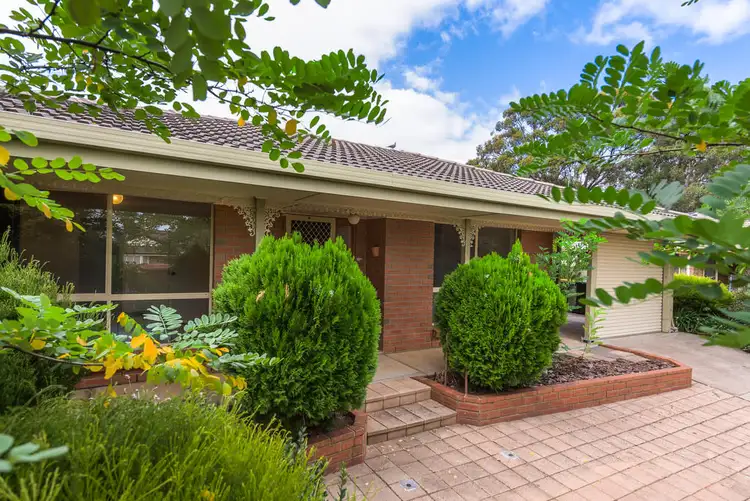 1 Knightsbridge Court, Happy Valley SA 5159
