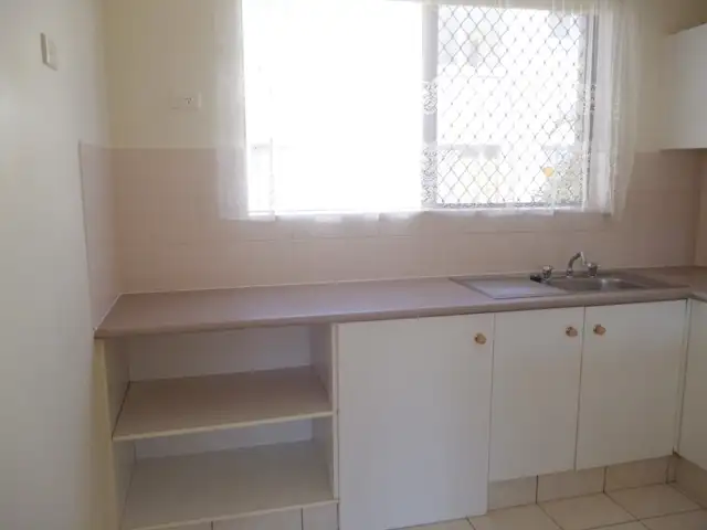 Sixth view of Homely unit listing, 4-6 Phillip Street, Labrador QLD 4215