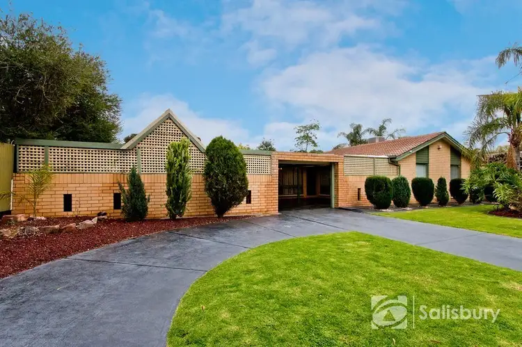 4 Sherwood Crescent, Paralowie SA 5108