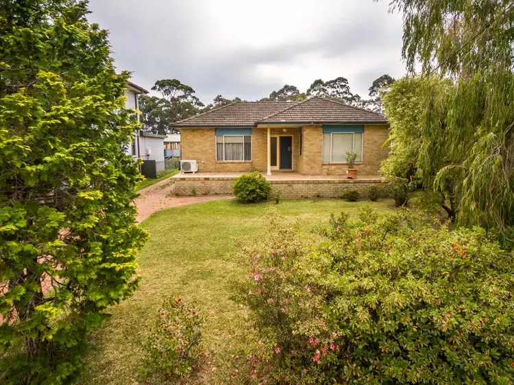 52 Karingal Crescent, Frenchs Forest NSW 2086