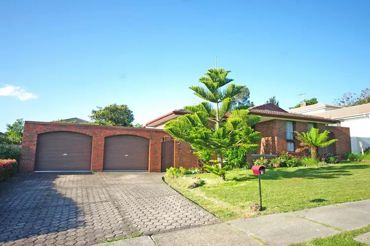 2 Terrell Close, Endeavour Hills VIC 3802