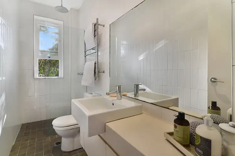 Sixth view of Homely apartment listing, 5/16 Hall Street, Bondi Beach NSW 2026