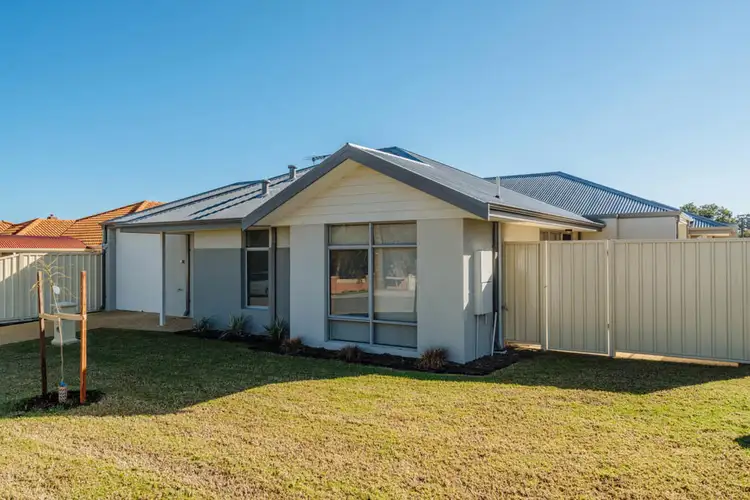 1/25 Munja Way, Nollamara WA 6061