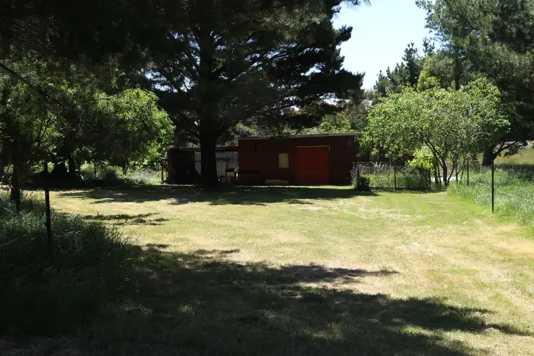 30 Old Highlands Rd, Highlands VIC 3660