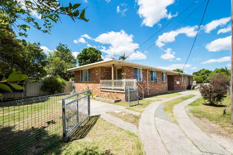 19A & 19B Macpherson Crescent, Grafton NSW 2460