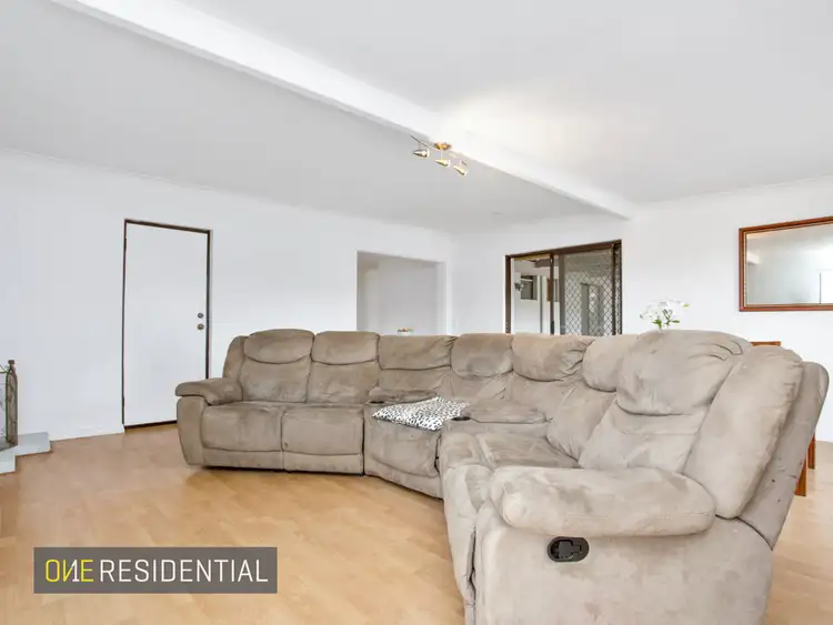 Seventh view of Homely house listing, 18 Jindabyne Heights, South Lake WA 6164