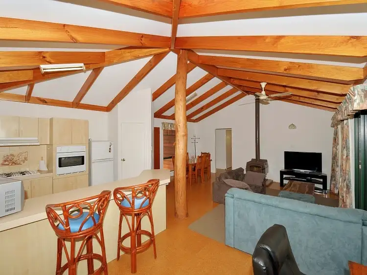 Fifth view of Homely house listing, 40 Branchfield way, Falcon WA 6210