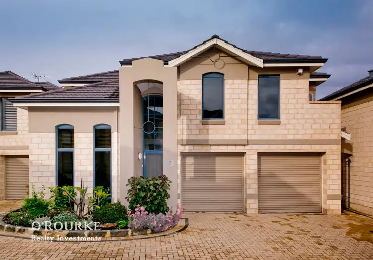 2/5 Pearl Parade, Scarborough WA 6019