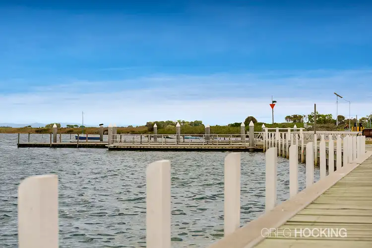 22 Callanan Grove, Werribee South VIC 3030