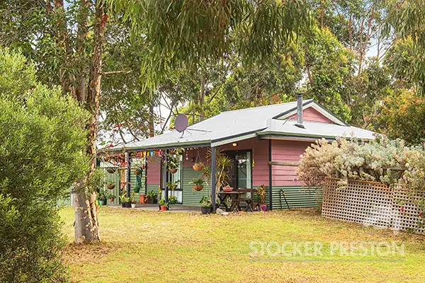 13 Dempster Drive, Witchcliffe, Margaret River WA 6285