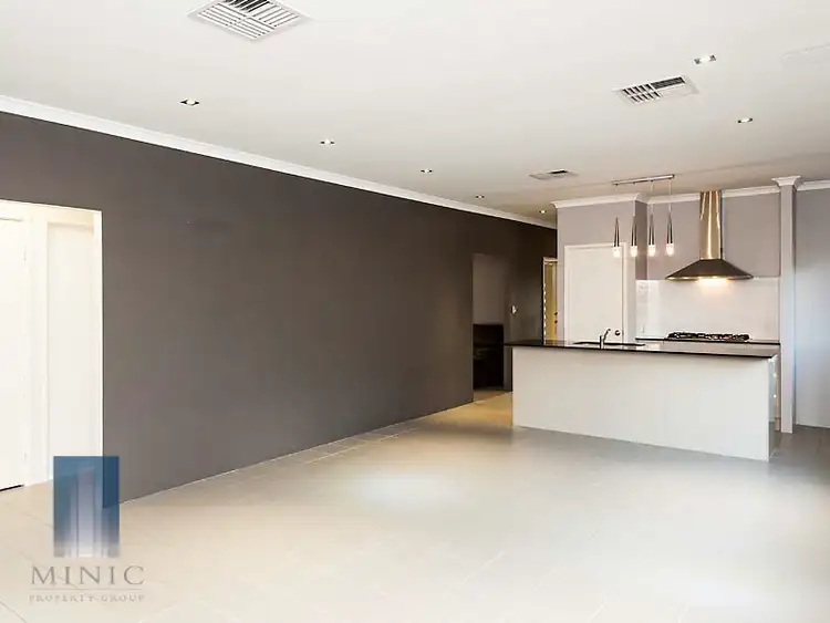 Sixth view of Homely house listing, 4 Serisier Parkway, Queens Park WA 6107